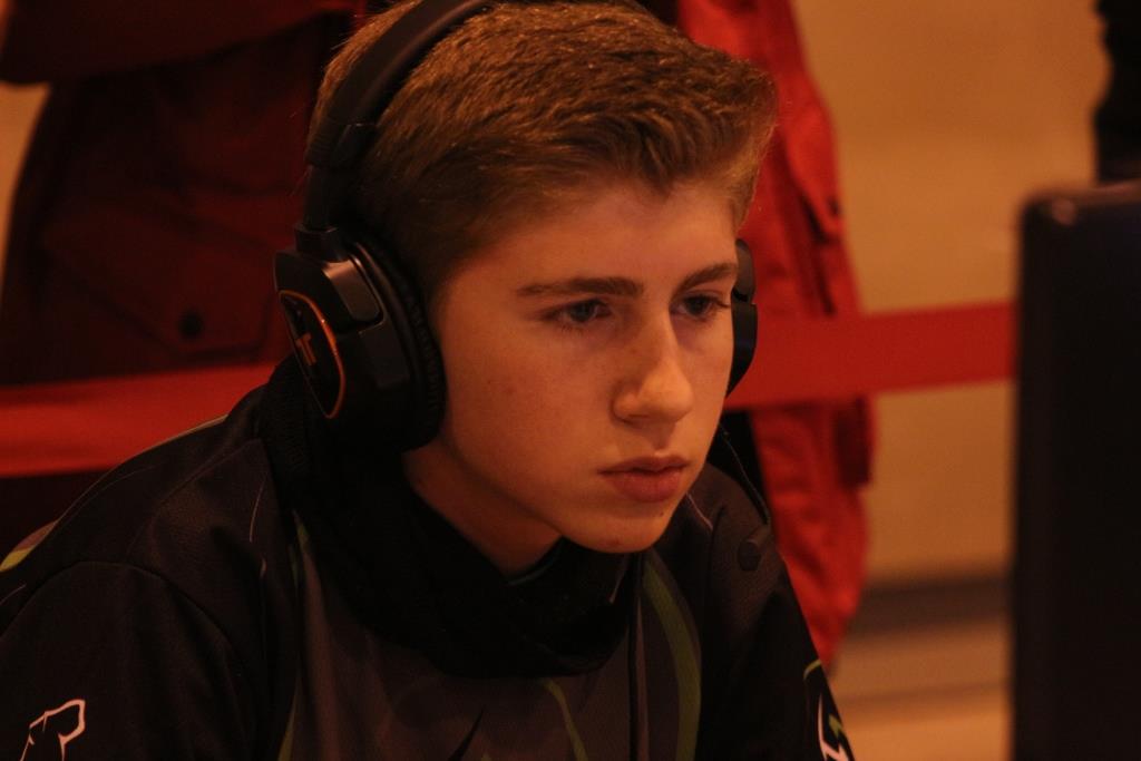 Gamergy Madrid - Team Burn in combat again