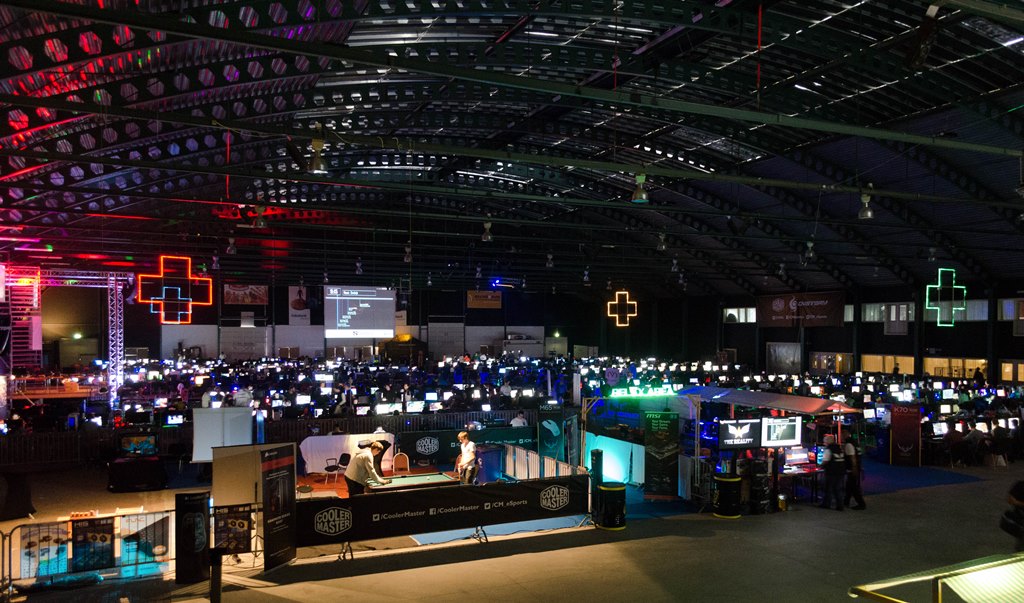 The Reality 15, The Hall